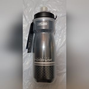 *NWT* Camelbak insulated podium 21 oz. bottle